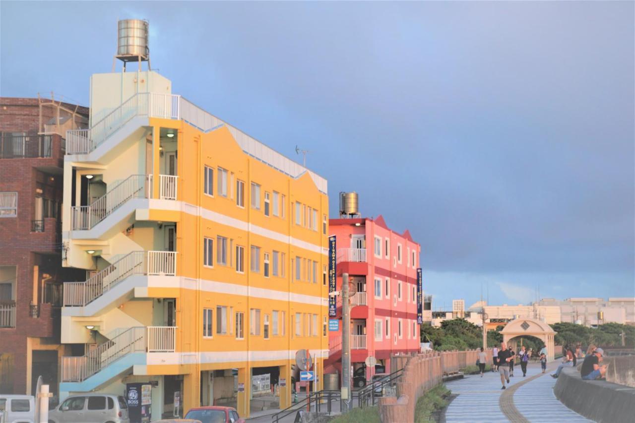 Okinawa Ocean Front Hotel Chatan Exterior foto